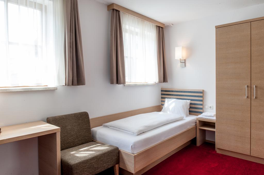 Gaestehaus Brugger Lauterach Pokoj fotografie