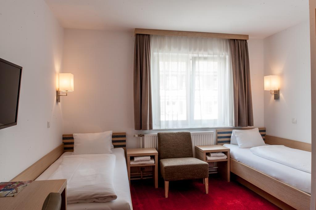 Gaestehaus Brugger Lauterach Pokoj fotografie